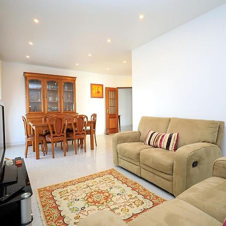 C23 - Parkway Entrance Apartment In ลากอส ภายนอก รูปภาพ