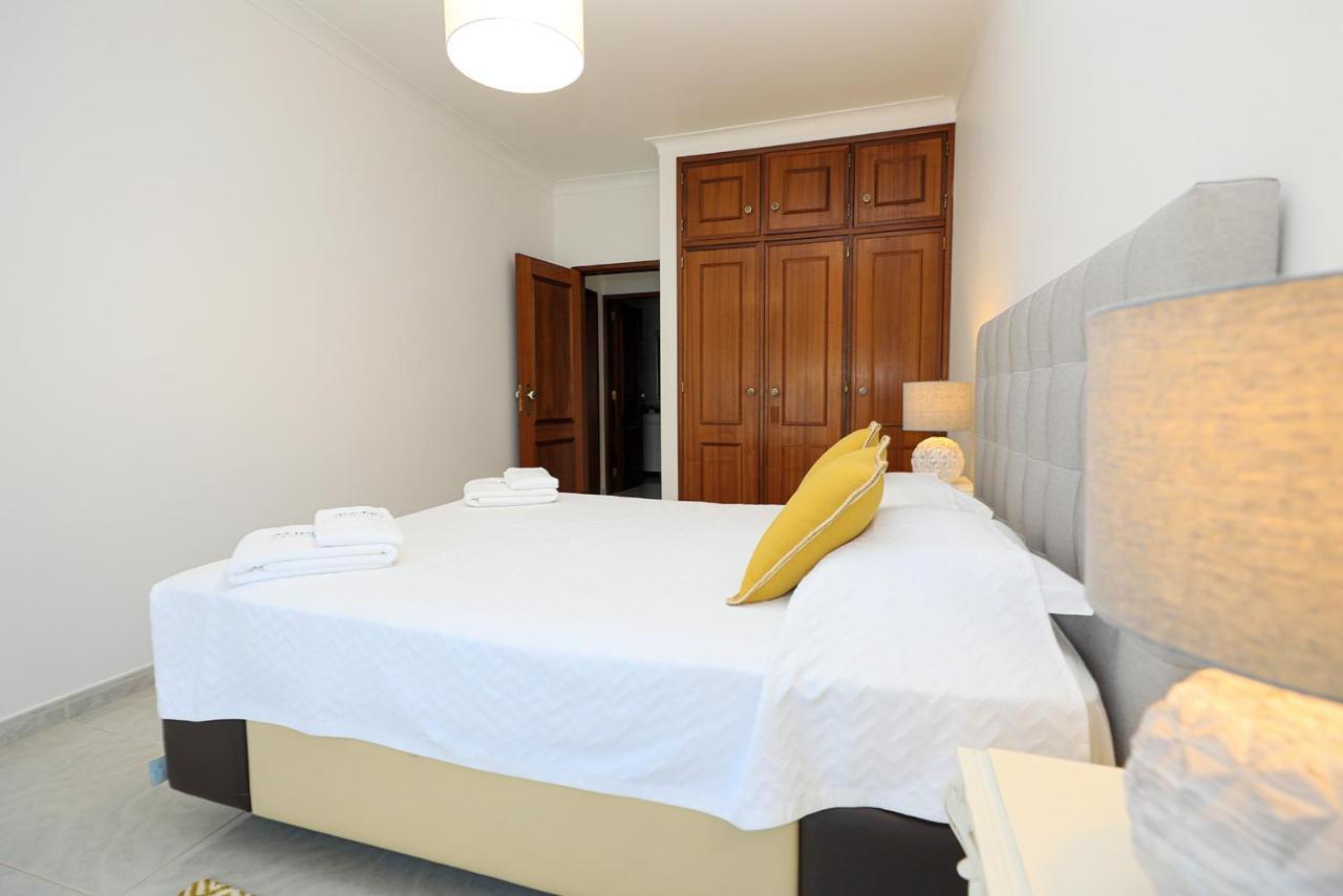 C23 - Parkway Entrance Apartment In ลากอส ภายนอก รูปภาพ
