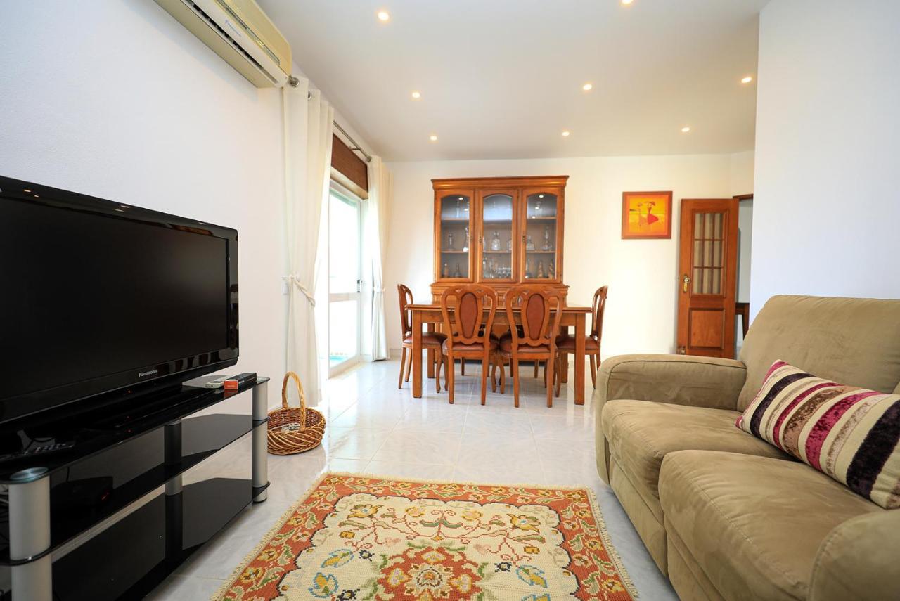 C23 - Parkway Entrance Apartment In ลากอส ภายนอก รูปภาพ